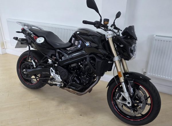 8204414x2200x1760_FFFFFF_L_0