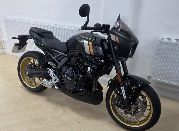 8609363x2200x1760_FFFFFF_L_0