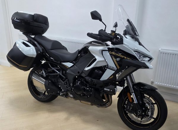 8703591x2200x1760_FFFFFF_L_0