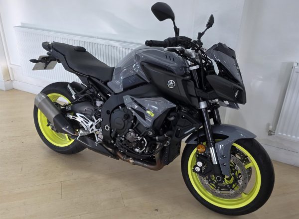Yamaha MT-10