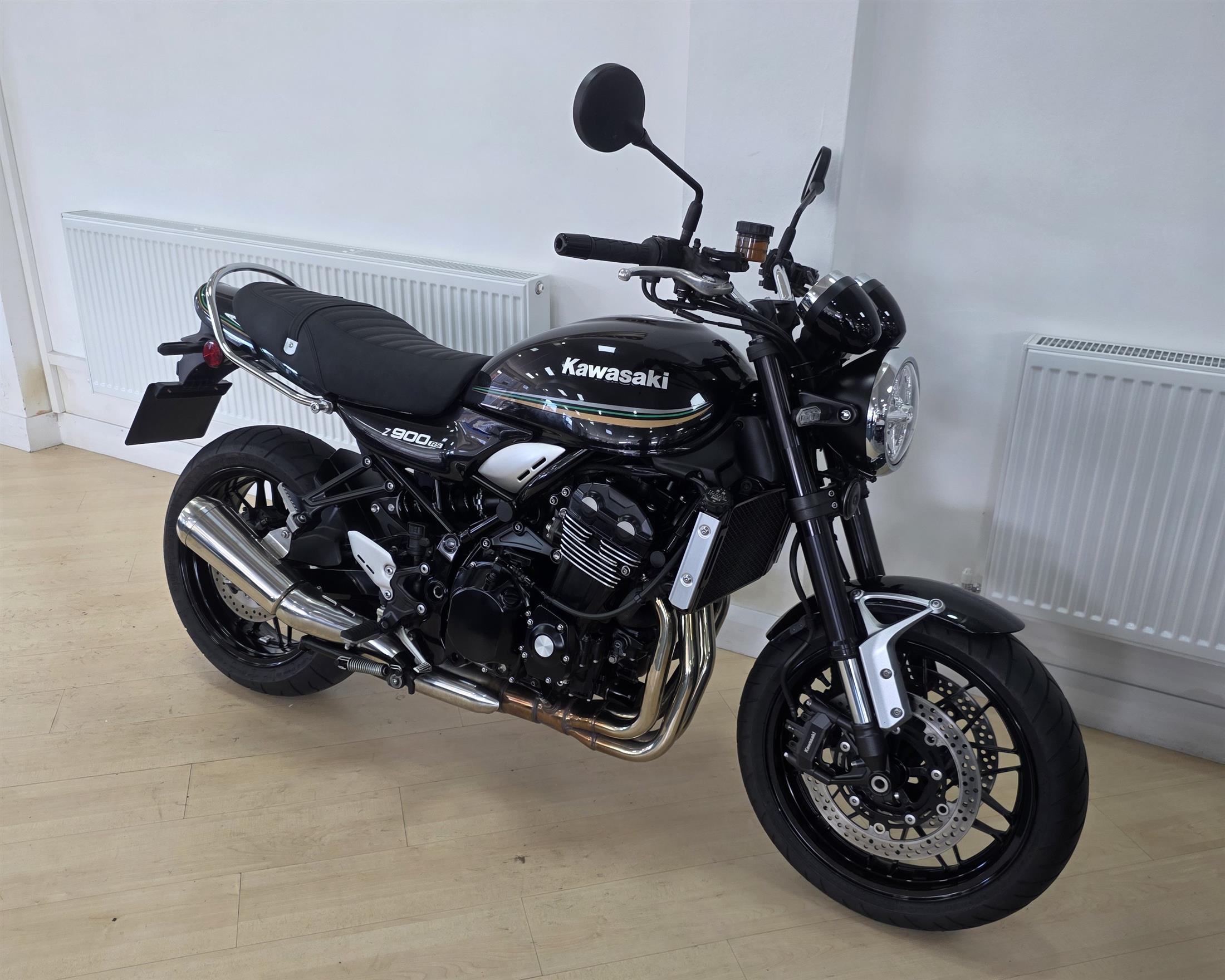 Kawasaki Z900RS